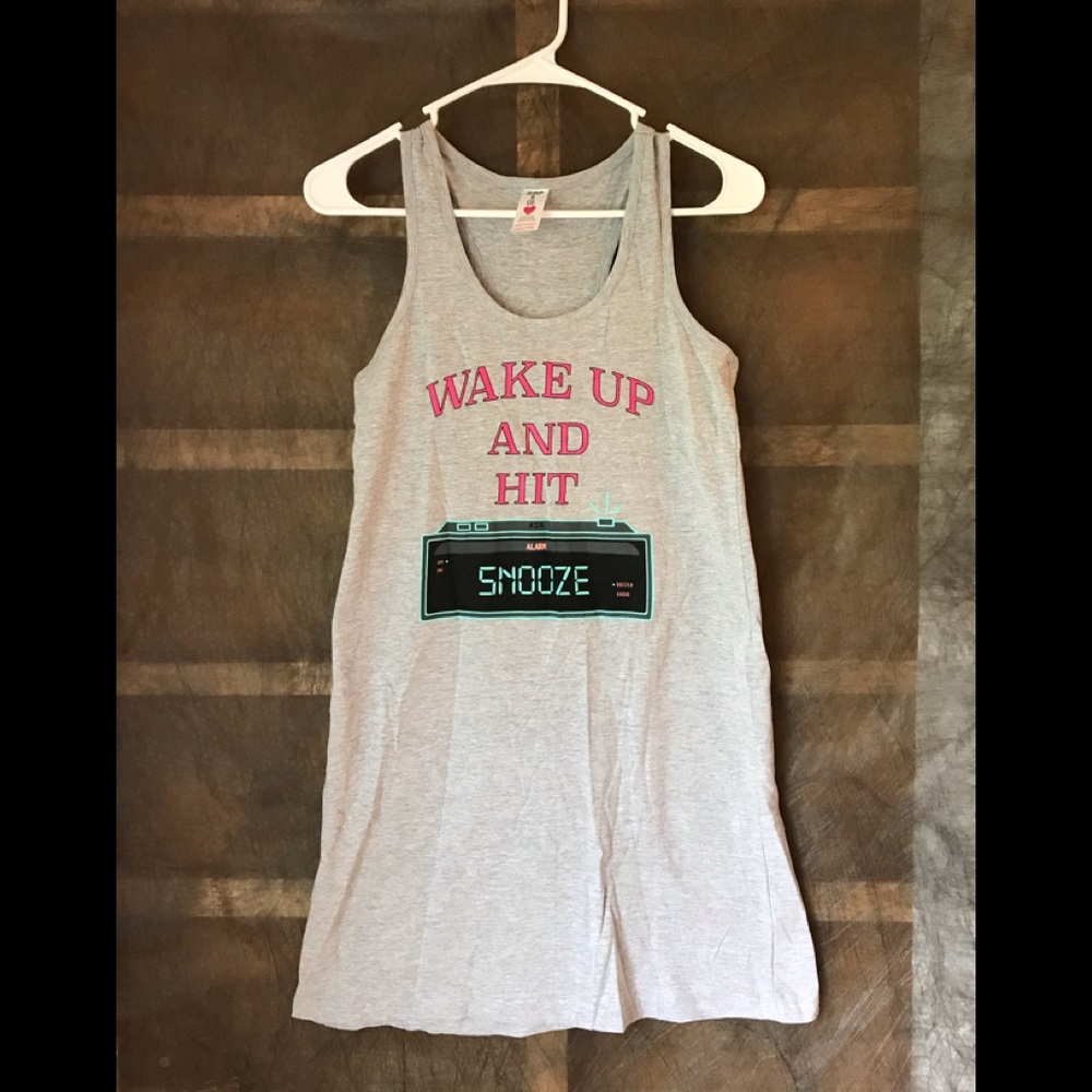 Sleep 😴 shirt size small gray